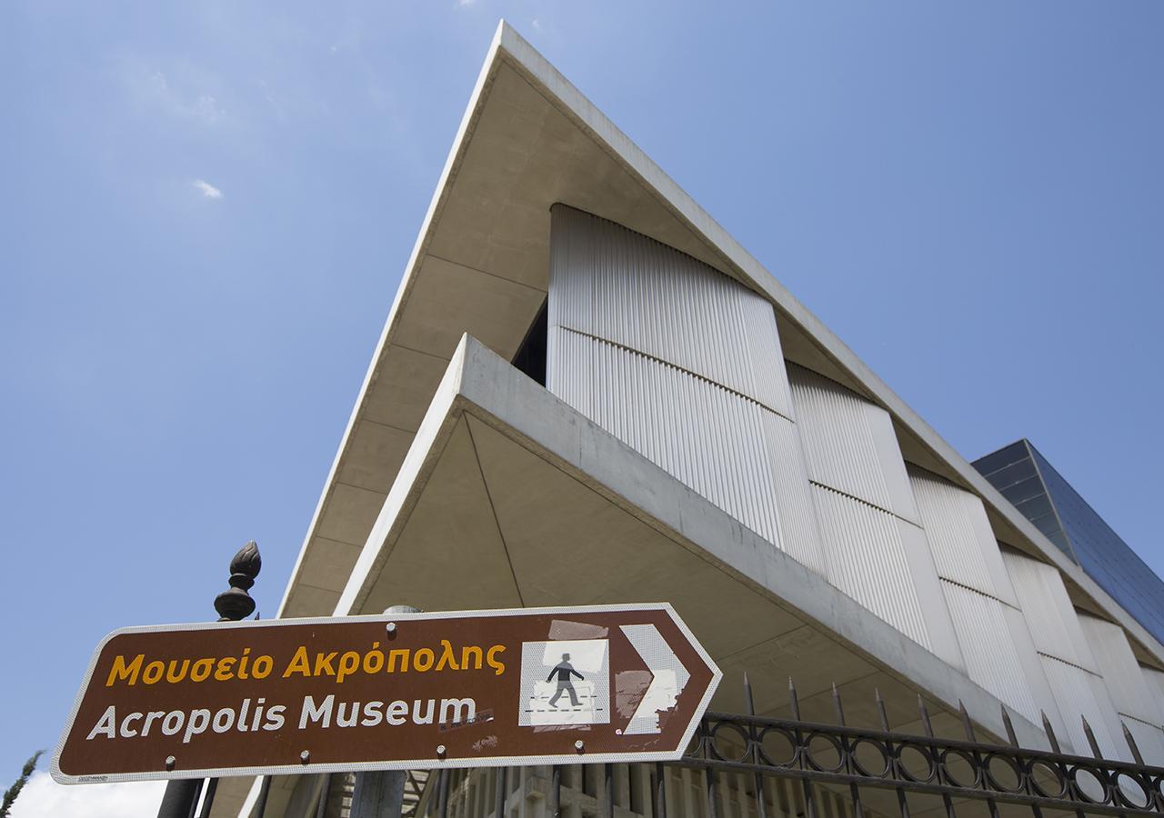 A Skip Away From The Acropolis Museum - 1 Bdrm Apartment Athens Ngoại thất bức ảnh
